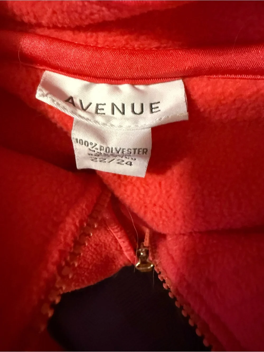 Avenue Quarter Zip Fleece Pullover